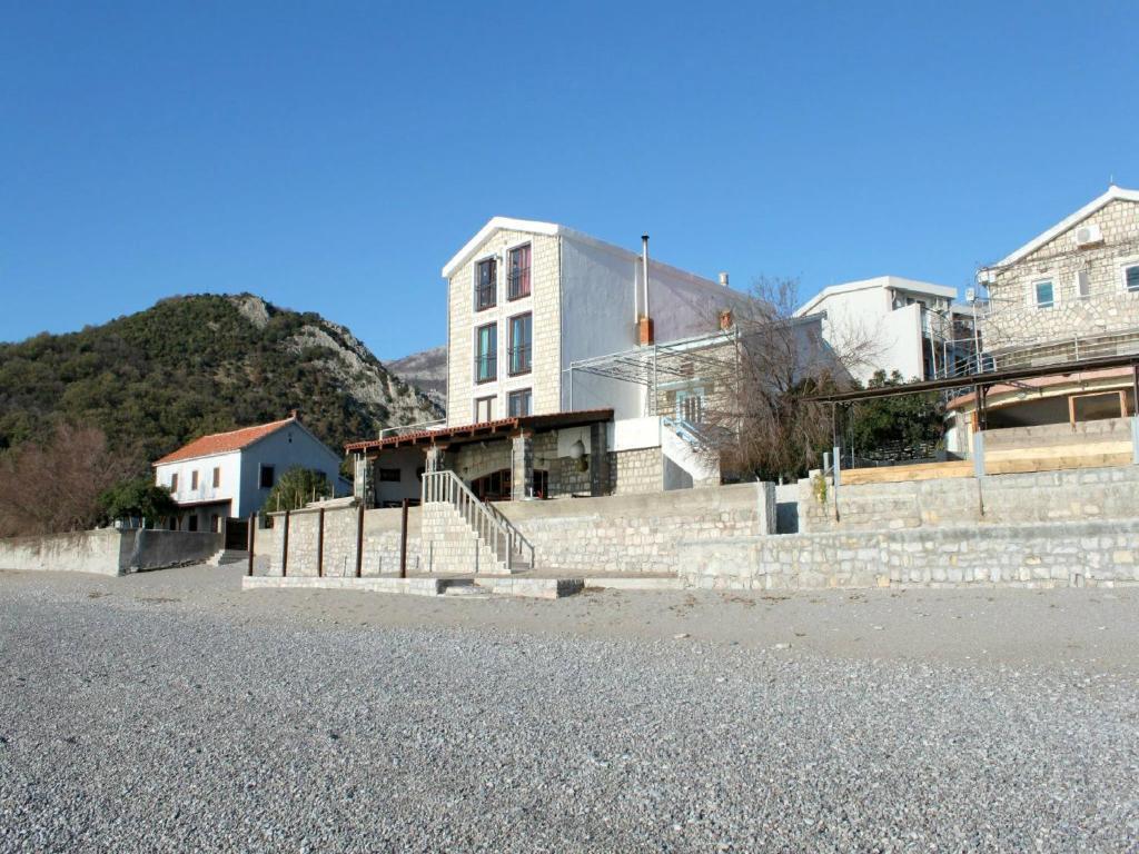 Apartments Galija Petrovac Exterior photo